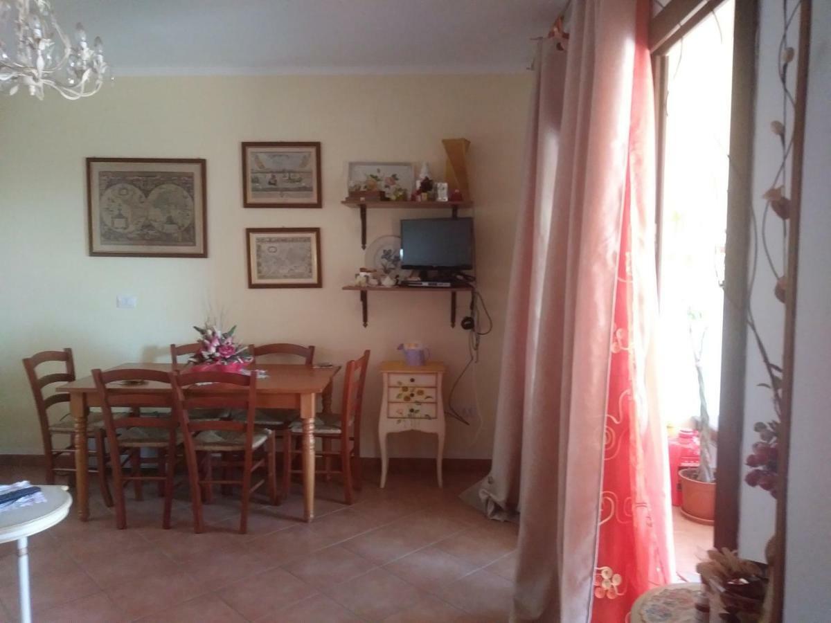 Appartamento Borgo La Vigna Trinità dʼAgultu Zewnętrze zdjęcie